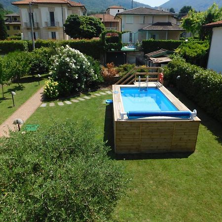 Haus Am See Villa Porto Valtravaglia Exterior photo