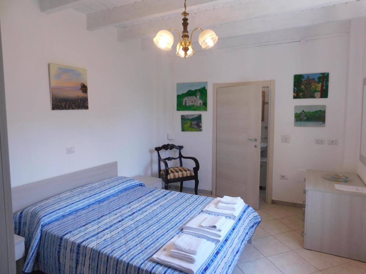 Haus Am See Villa Porto Valtravaglia Exterior photo