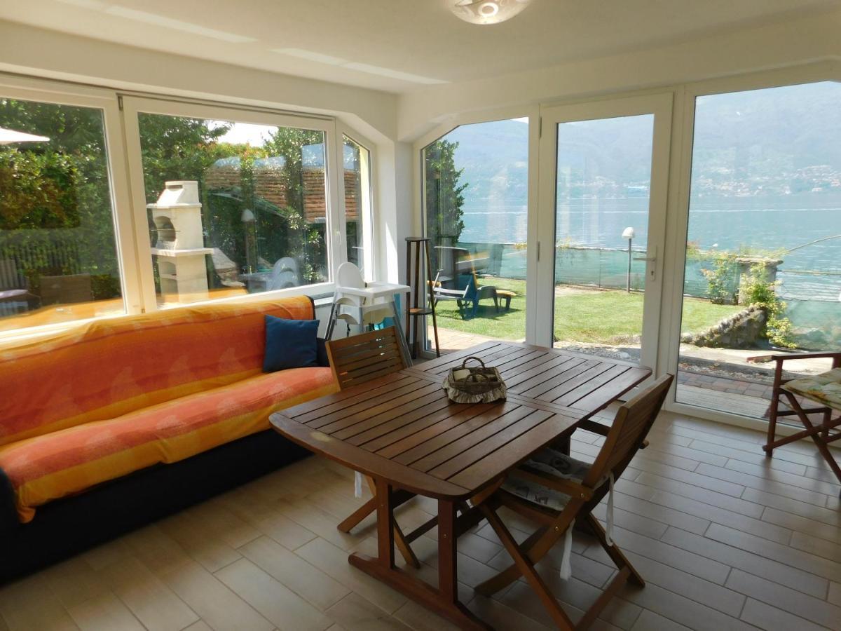 Haus Am See Villa Porto Valtravaglia Exterior photo