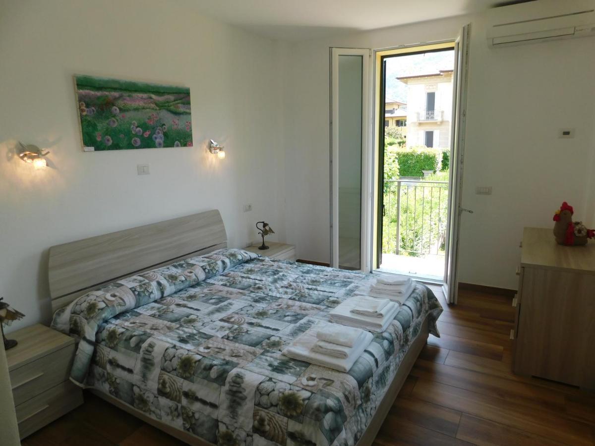 Haus Am See Villa Porto Valtravaglia Exterior photo